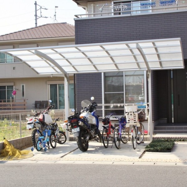カーポートをサイクルポートとして活用