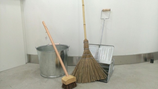 職人の手作り掃除道具