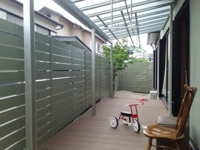 日進市：Ｉ様邸　デッキ完成①